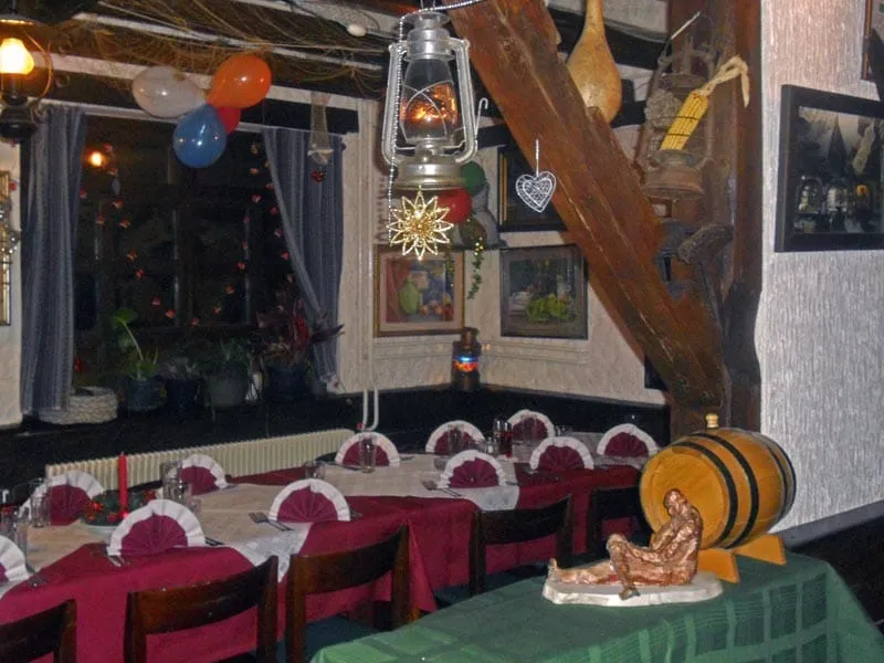 Sala ukrašena za proslavu